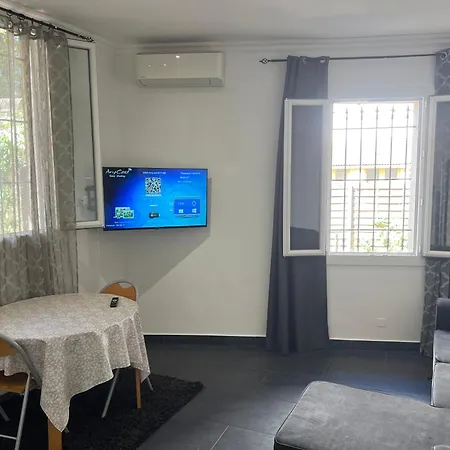 Апартаменты Apparemment151 *